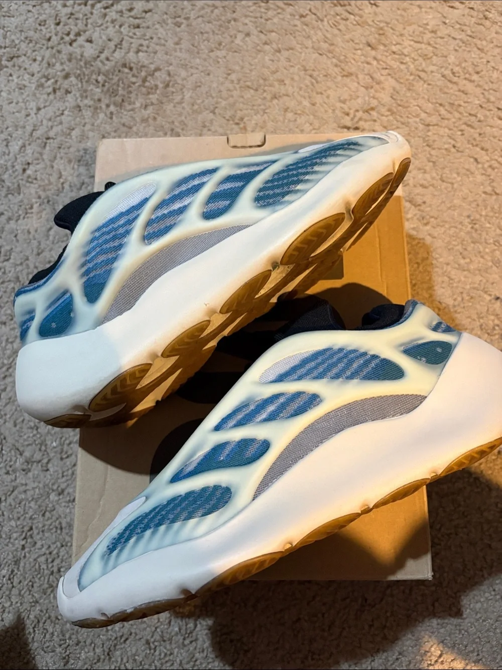 Yeezy Men's Navy, Cream & Blue Runner Sneakers
